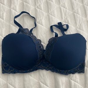 Natori lightly lined lace bra